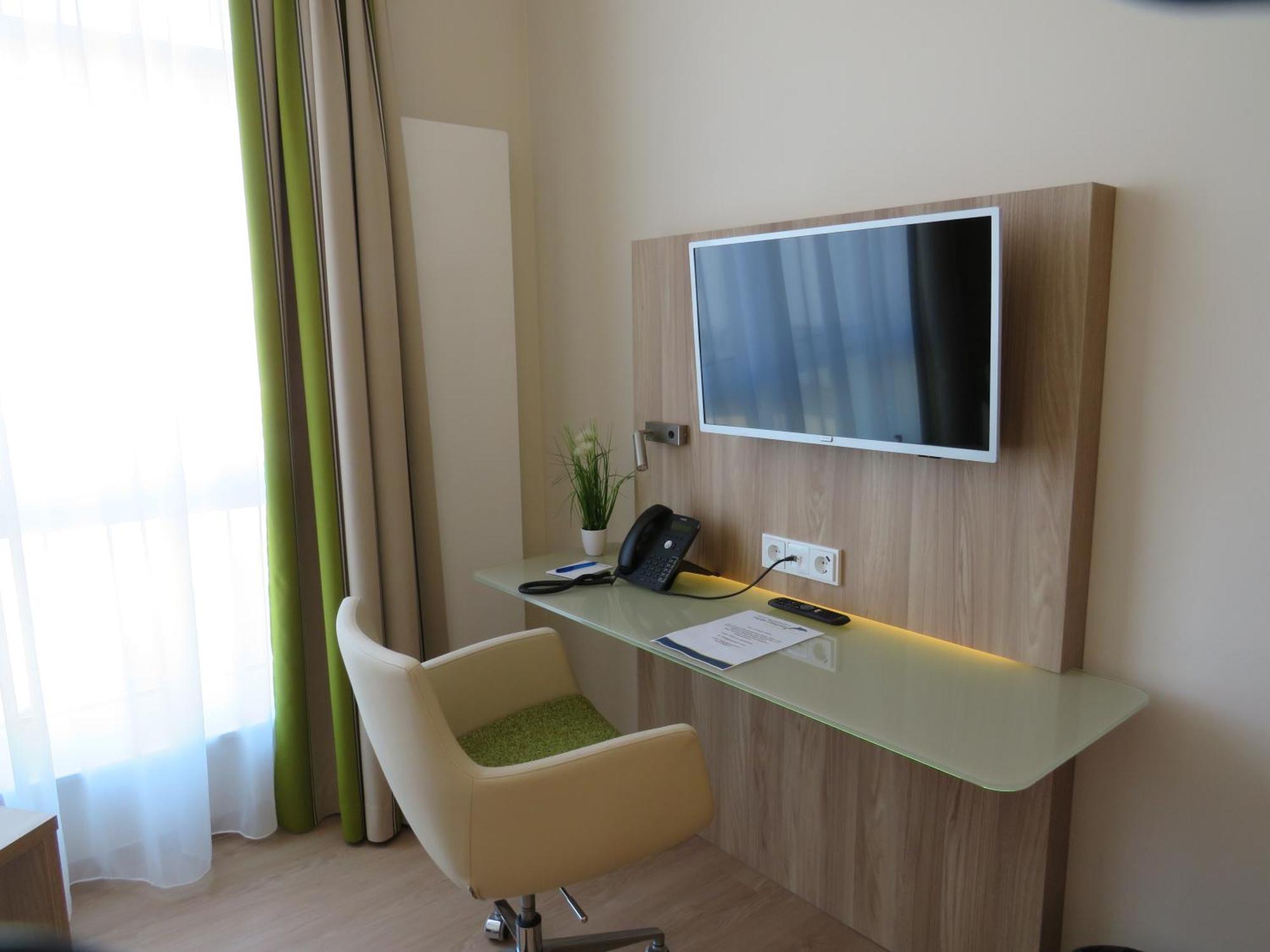 Dlrg Tagungszentrum Hotel Delphin 바트넨도르프 외부 사진